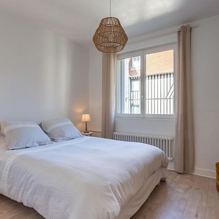Le Carrousel - Appartement Avec Studio Attenant Довиль Экстерьер фото