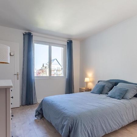 Le Carrousel - Appartement Avec Studio Attenant Довиль Экстерьер фото
