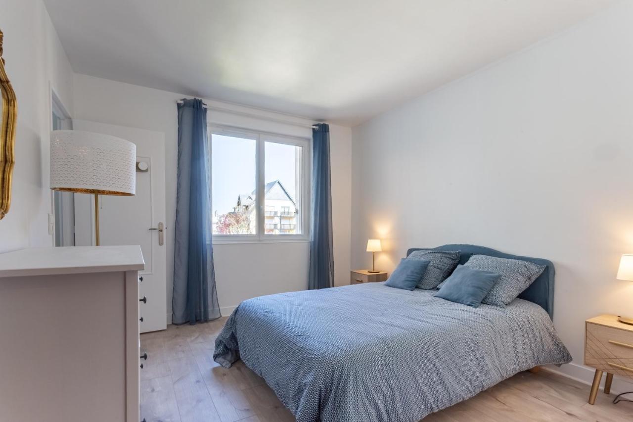 Le Carrousel - Appartement Avec Studio Attenant Довиль Экстерьер фото